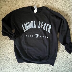 Gildan Black Heavy Blend Sweatshirt Laguna Beach